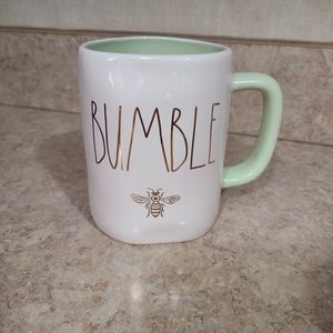 Rae Dunn Bumble coffee mug